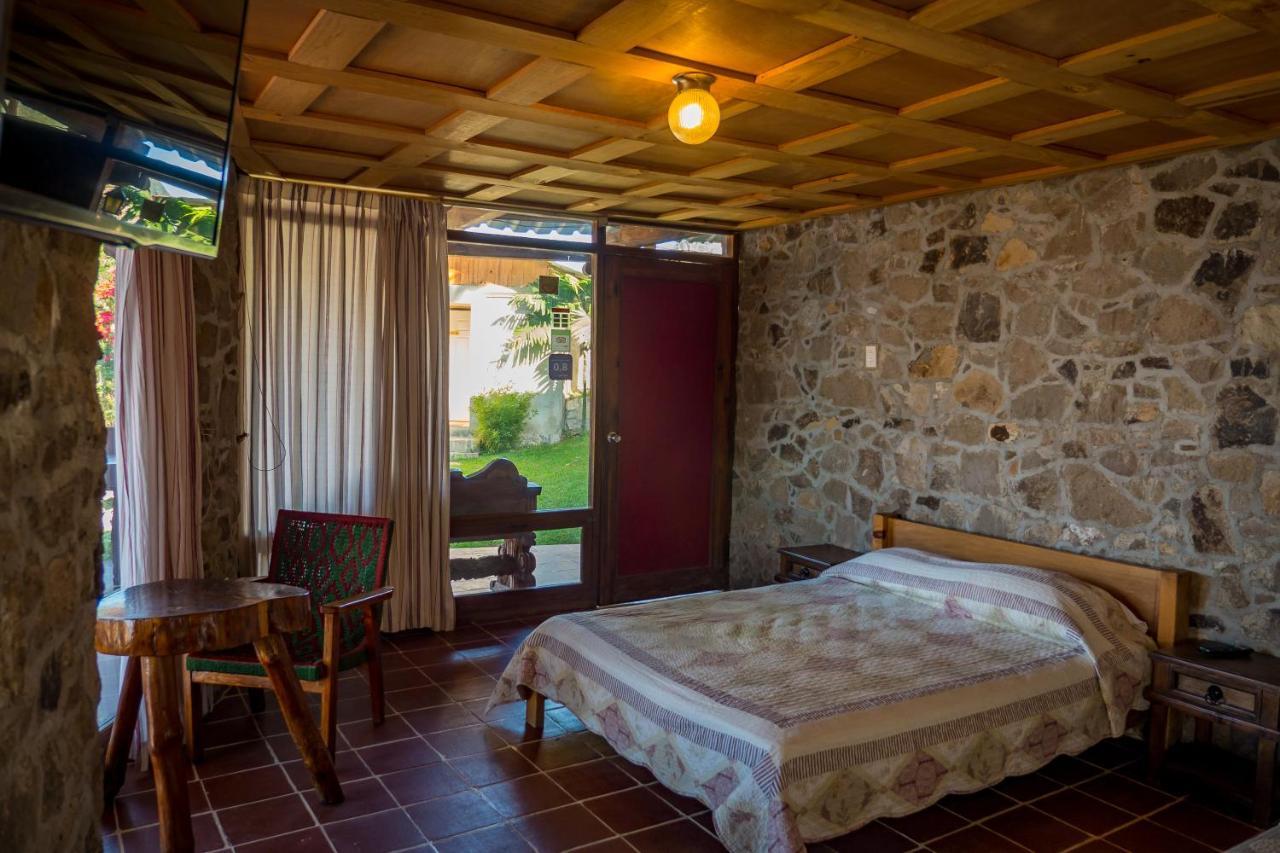 Hotel Terrazas Del Lago San Antonio Palopó Extérieur photo